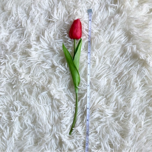 Vase - Picture 6 of 9